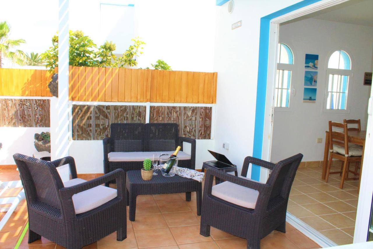 Villa Delhi By Privilege Bay La Oliva Bagian luar foto