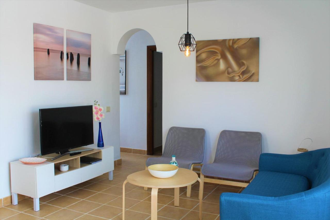 Villa Delhi By Privilege Bay La Oliva Bagian luar foto